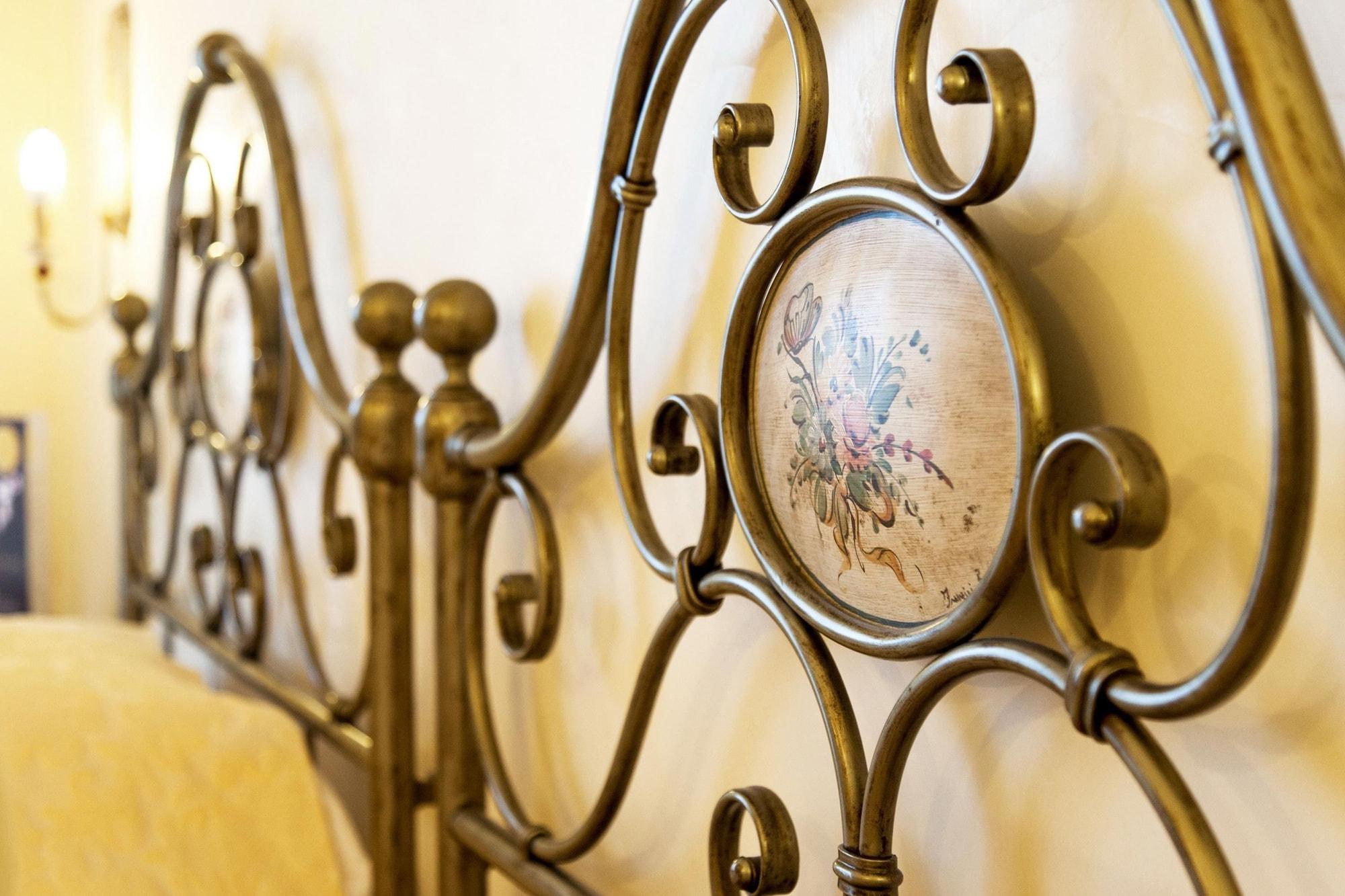 Art Hotel Diamond Naxos Taormina 지아르디니낙소스 외부 사진