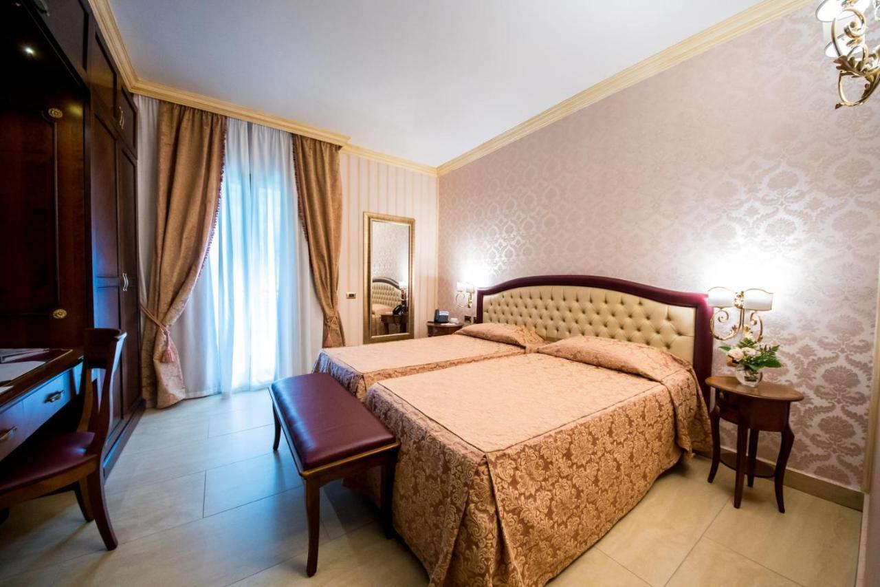 Art Hotel Diamond Naxos Taormina 지아르디니낙소스 외부 사진