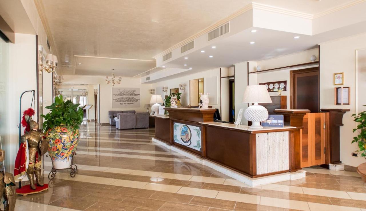 Art Hotel Diamond Naxos Taormina 지아르디니낙소스 외부 사진